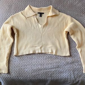pastel yellow knit cropped sweater